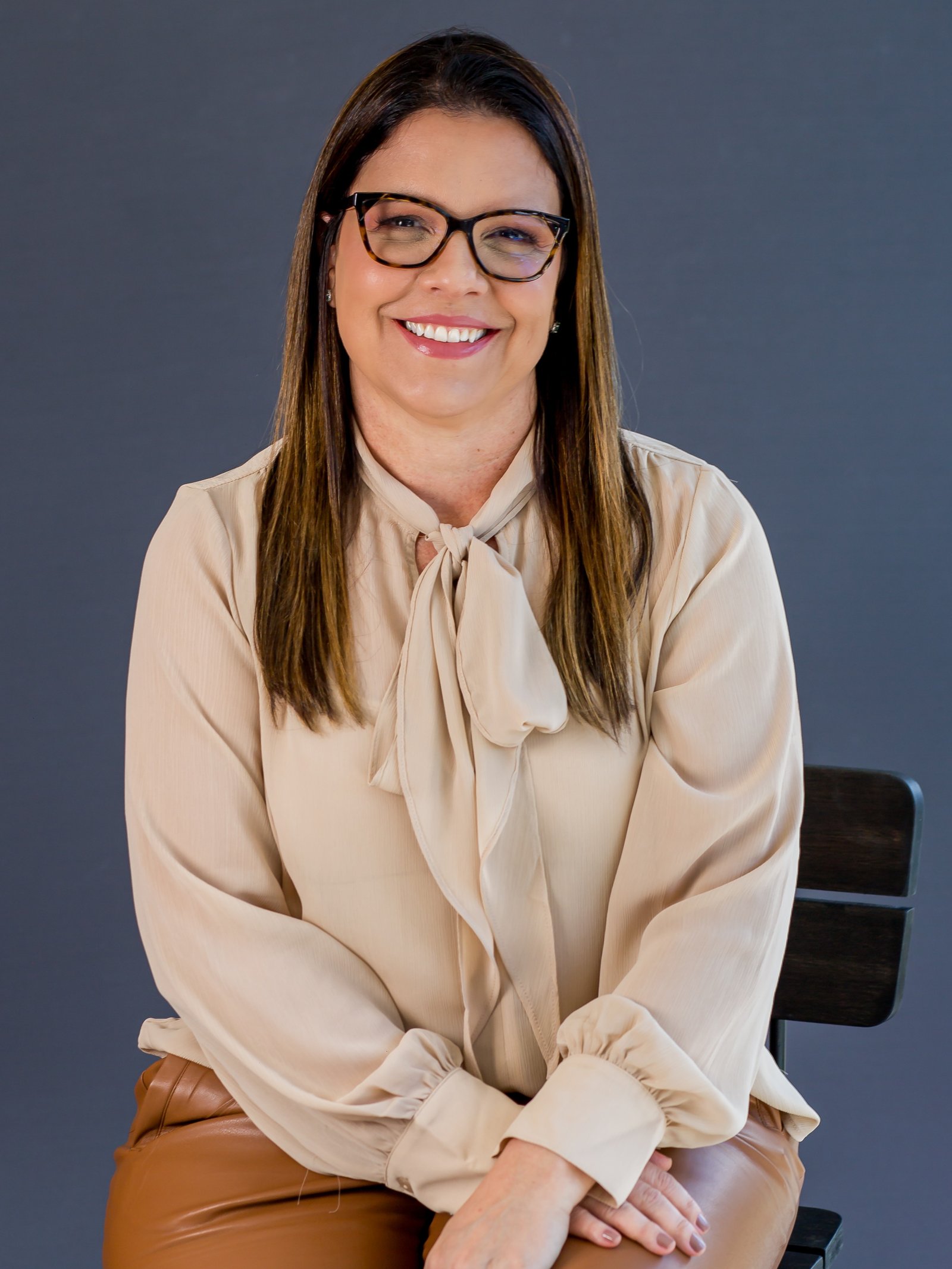 Dra. Cláudia Coscarelli